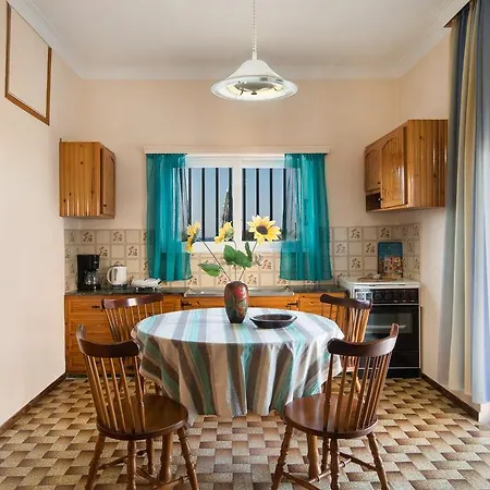 Nyaraló Sirens House